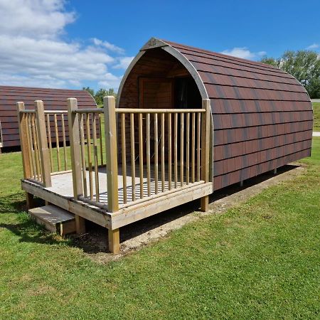 لينكولن Rustic Pods Riverview Holiday Park المظهر الخارجي الصورة