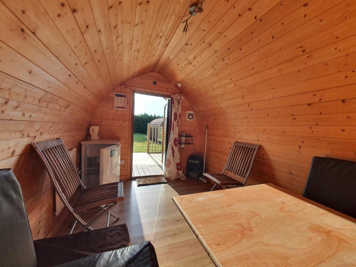 لينكولن Rustic Pods Riverview Holiday Park المظهر الخارجي الصورة