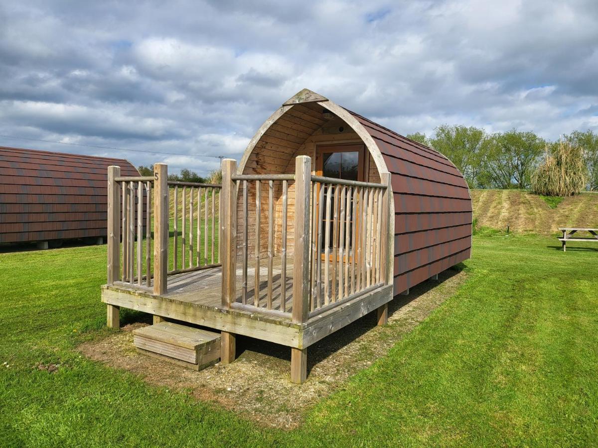 لينكولن Rustic Pods Riverview Holiday Park المظهر الخارجي الصورة